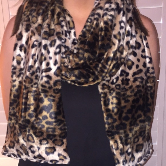 Cheetah scarf