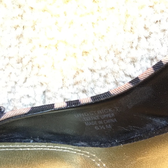 Peeptoe Animal Print Slingbacks - Picture 4 of 4