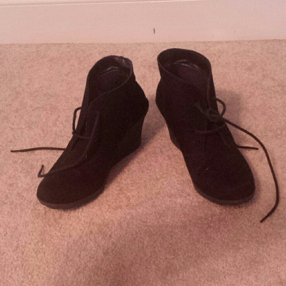 Black suede wedges