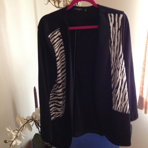 Sweaters - Zebra cardigan
