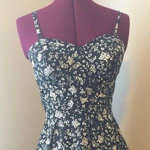 Black & white floral sundress M