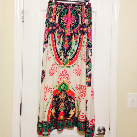 Flying Tomato printed skirt