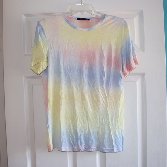 Brandy Melville Tops - SOLD! Brandy Melville Tie Dye Tee