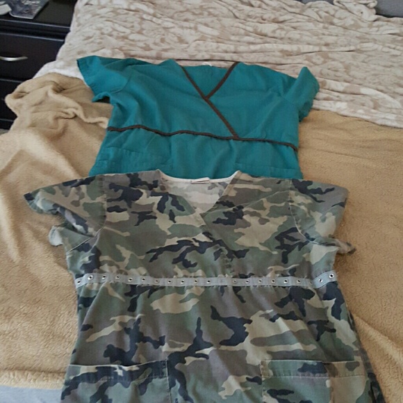 Two small scrub tops - Picture 1 of 3