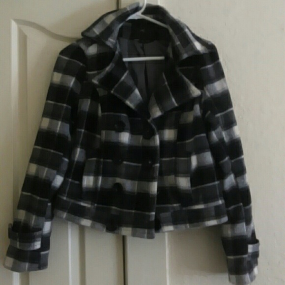 Black and white iris basic jacket