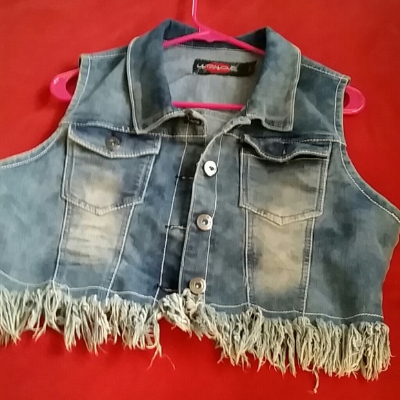 Half fringe denim vest