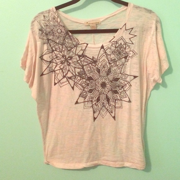 Light pink tee
