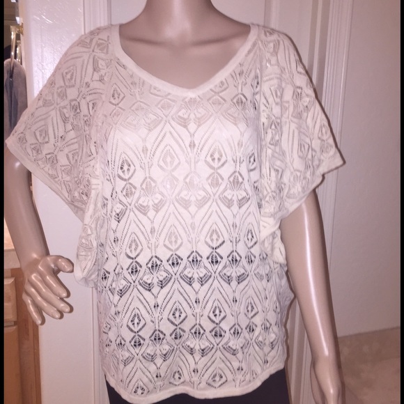 LC Lauren Conrad Tops - Lauren Conrad Beige Knit Pullover