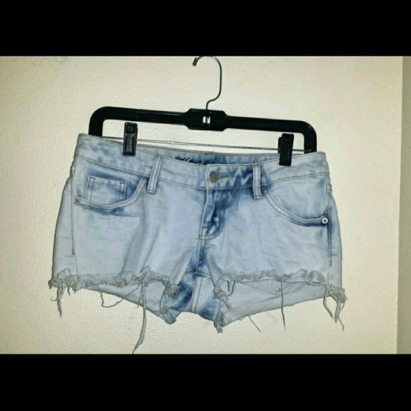 Distressed Denim Shorts - Picture 1 of 4
