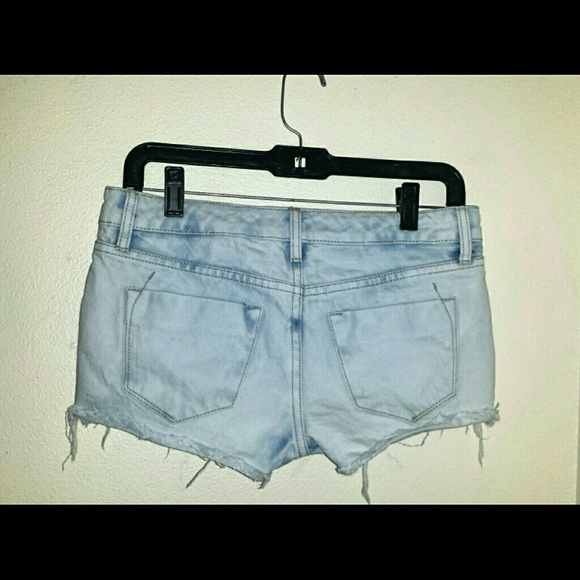 Distressed Denim Shorts - Picture 2 of 4