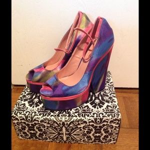 Jewel tone platform wedge