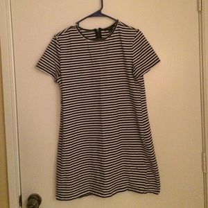Forever 21 t-shirt dress. In perfect condition
