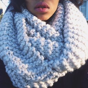 Chunky White Scarf