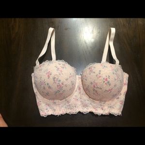 Lace bustier bra