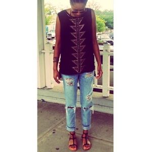 Distressed Boyfriend Jeans