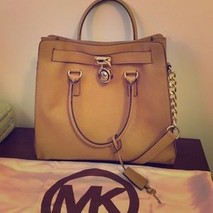Camel saffiano Michael Kors NS Hamilton satchel