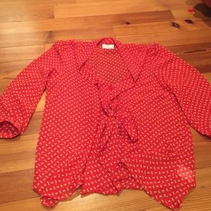 Cute anthropologie blouse!