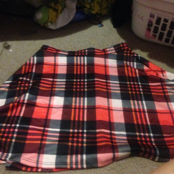 Plaid skirt