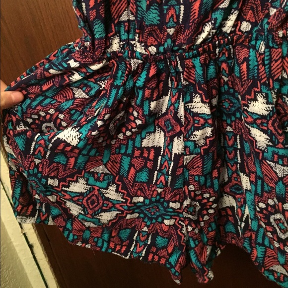 Aztec print romper - Picture 3 of 4