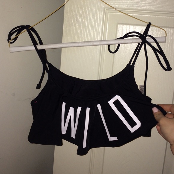 VS Pink flouncy bikini top 2014