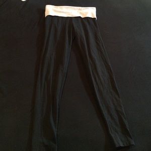 PINK Victoria's Secret Most- Loved Yoga Legging