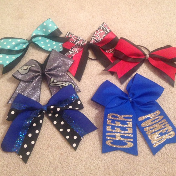 cheer bow