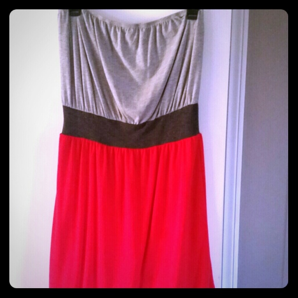 Magenta and grey color block dress. - Picture 1 of 2