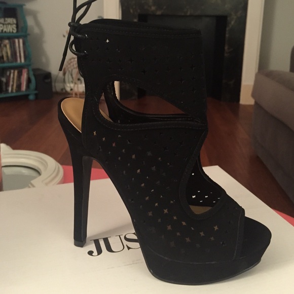 Black open toe cut-out booties - Picture 1 of 1