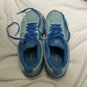 Carolina Blue Running sneakers