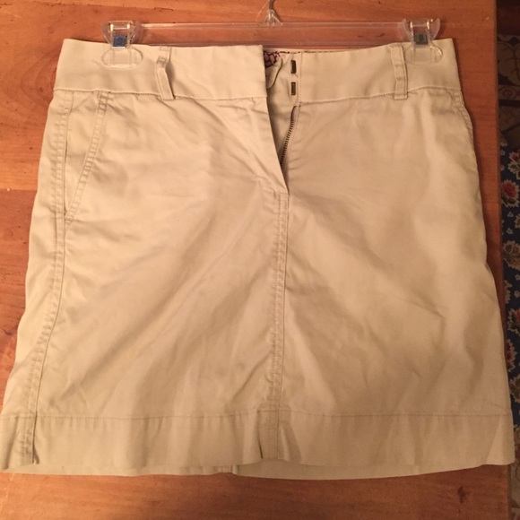 Vineyard Vines Khaki Skirt