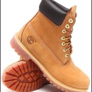 Brand New Authentic wheat Timberlands 7 M Boys
