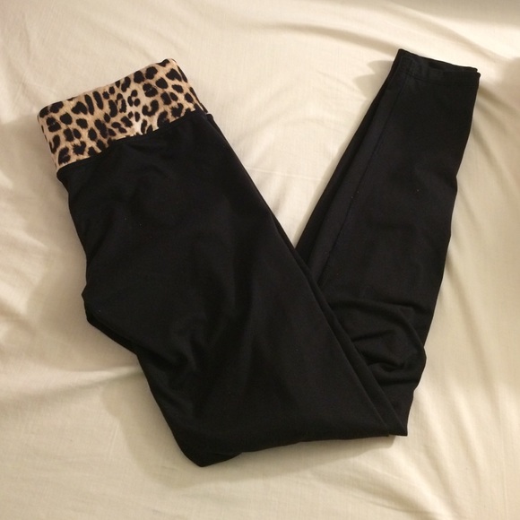 PINK VS leggings reversible *Lowest Price*