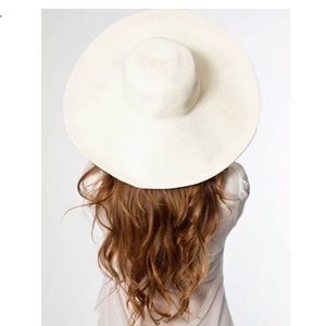American Apparel Creme summer floppy hat