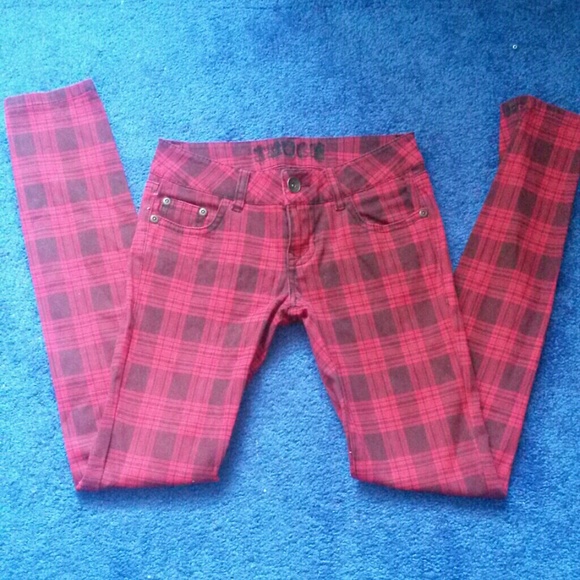 Grunge printed pants ;)