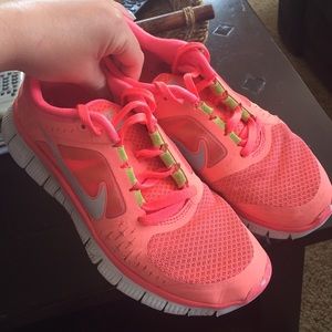 Nike Free Coral
