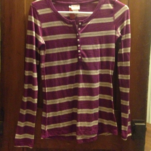 Long sleeve striped shirt