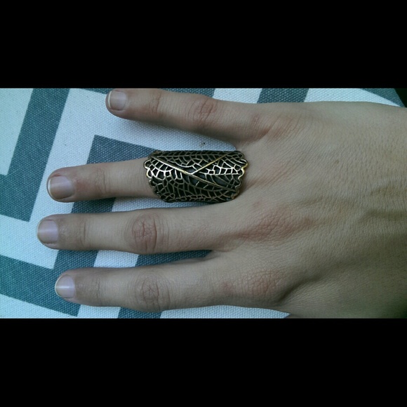 Lucky brand ring