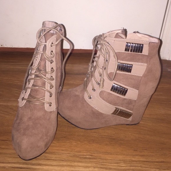 Beige wedges