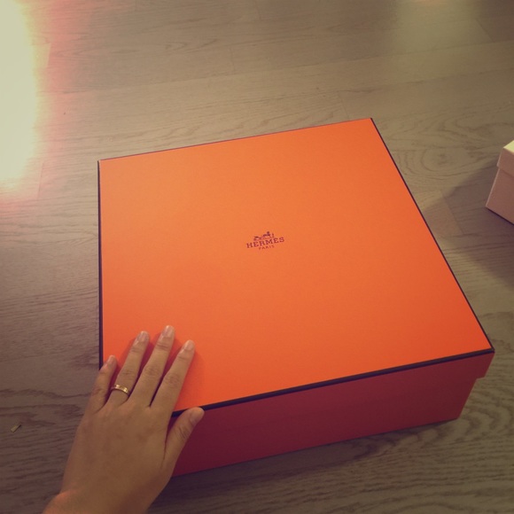 Hermes kelly 30's box