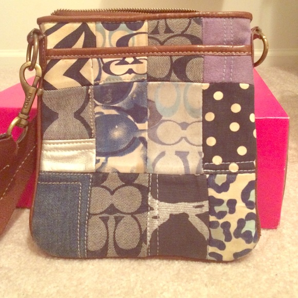 COACH CROSS-BODY BAG