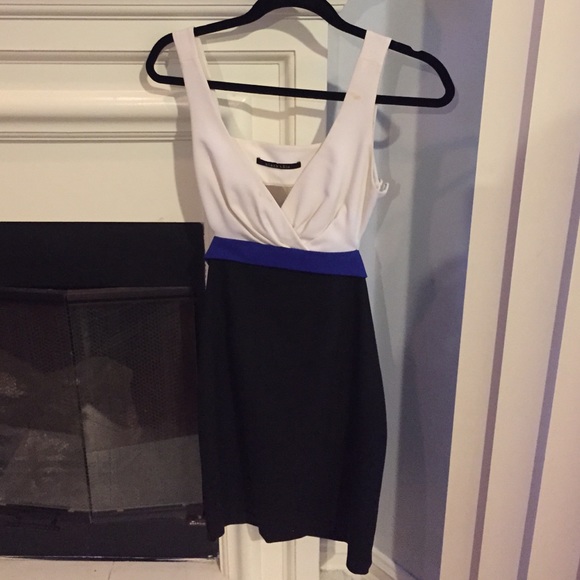 Cocktail dress - Picture 1 of 4