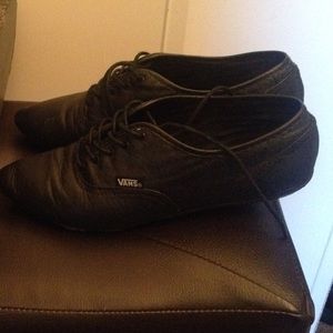 Black Sophie oxford Vans