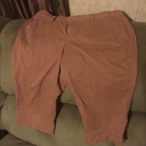 Khaki capris