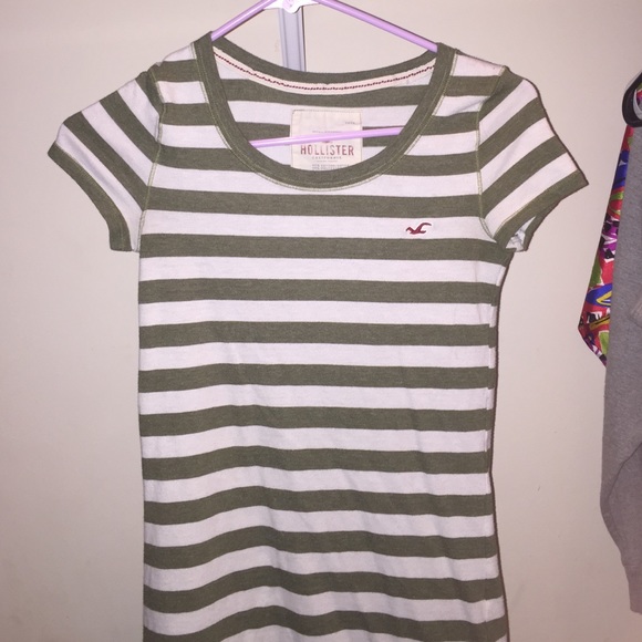 Hollister T-Shirt