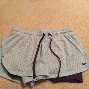 Champion running shorts !!