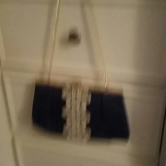 Lilly pulitzer purse - Picture 2 of 3