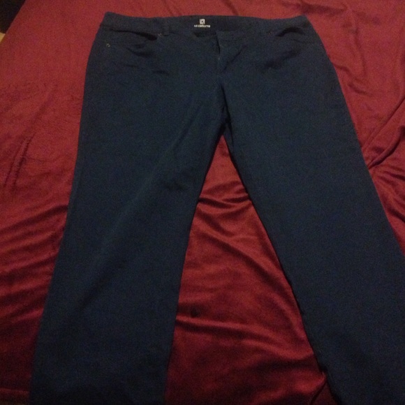 Liz Claiborne Blue pants
