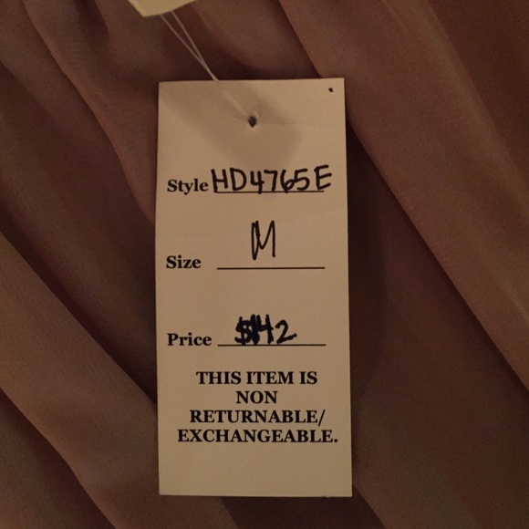 Beautiful formal dress - Picture 4 of 4