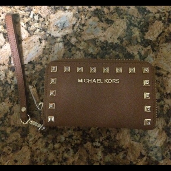 MK wallet