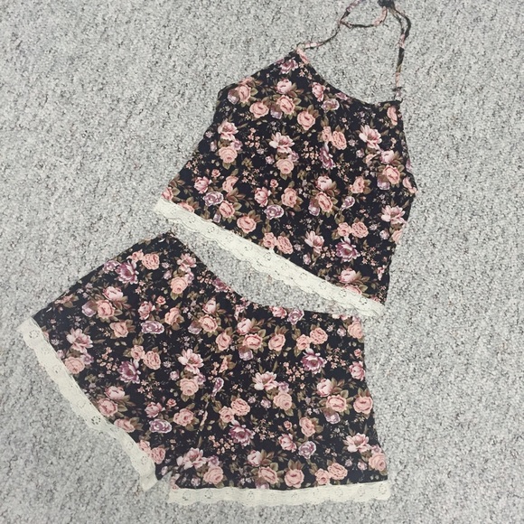 Dresses & Skirts - Floral halter & short set